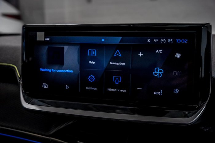 2025 Peugeot 2008 GT Hybrid P24 MY25 Nera Black