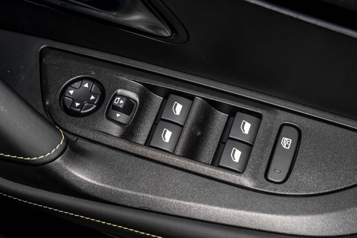2025 Peugeot 2008 GT Hybrid P24 MY25 Nera Black
