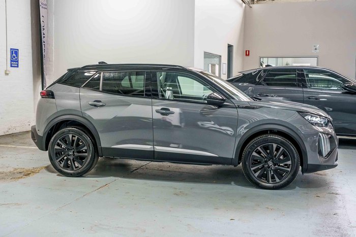 2025 Peugeot 2008 GT Hybrid