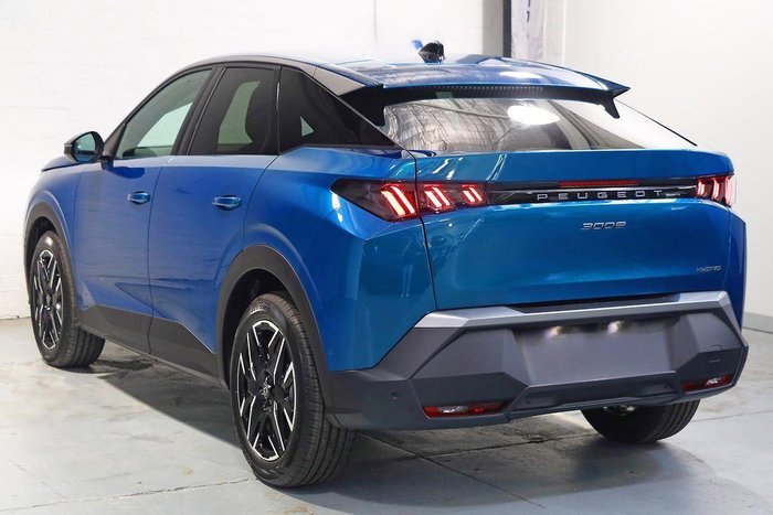 2025 Peugeot 3008 Allure Hybrid