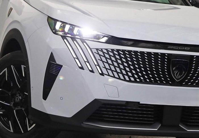 2025 Peugeot 3008 Allure Hybrid P64 MY25 Okenite White
