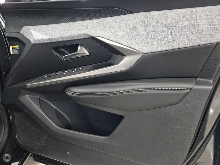 2025 Peugeot 3008 Allure Hybrid