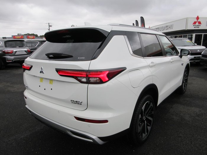 2025 Mitsubishi Outlander PHEV Aspire