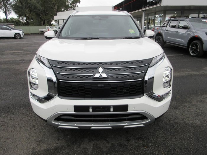 2025 Mitsubishi Outlander PHEV Aspire