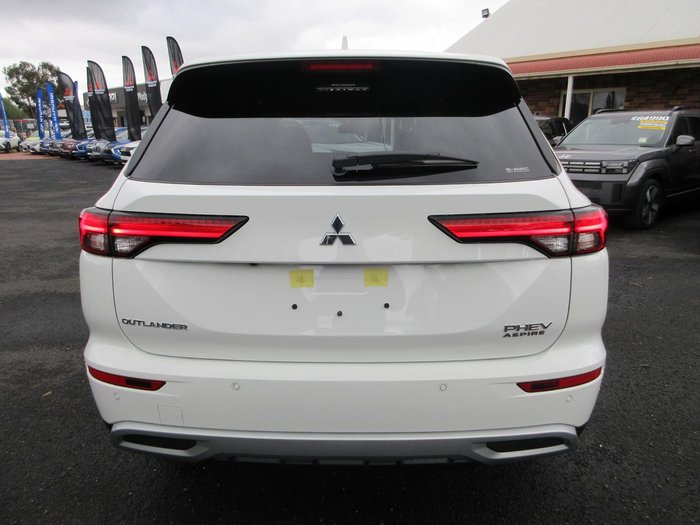 2025 Mitsubishi Outlander PHEV Aspire