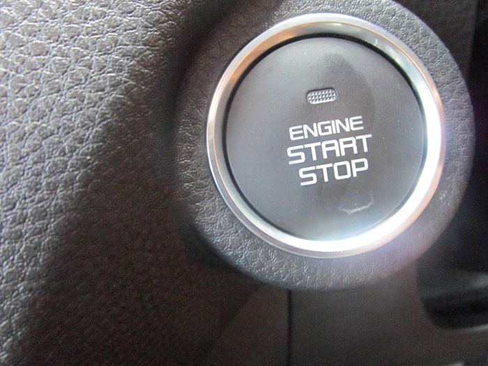 2025 Isuzu D-MAX BLADE