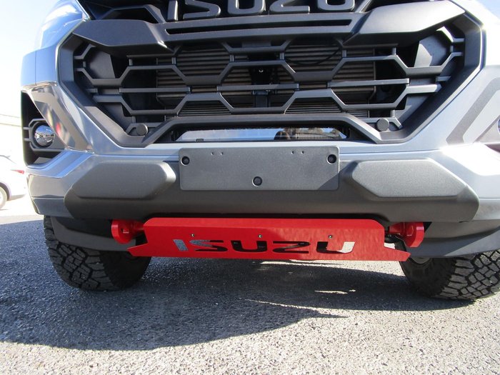 2025 Isuzu D-MAX BLADE