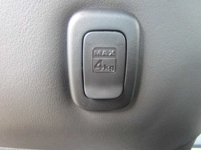 2025 Isuzu D-MAX BLADE
