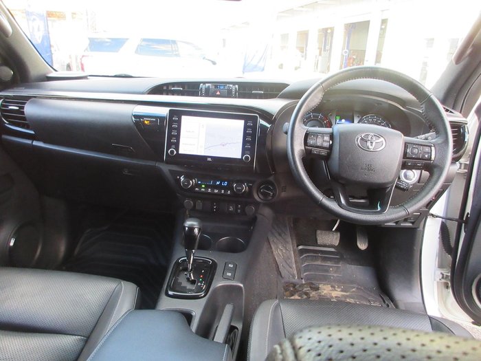 2021 Toyota Hilux Rugged X