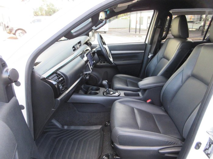 2021 Toyota Hilux Rugged X