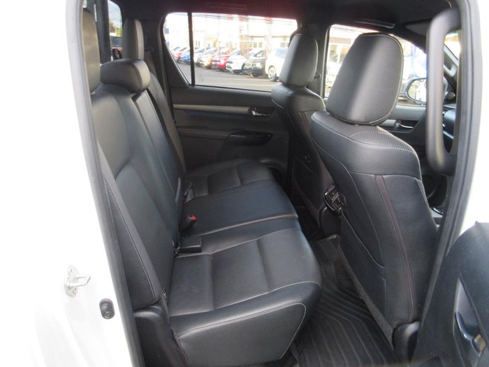 2021 Toyota Hilux Rugged X