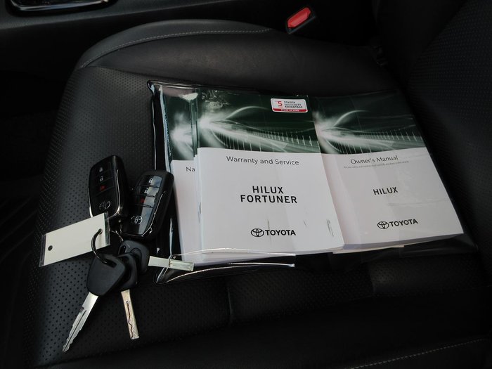 2021 Toyota Hilux Rugged X