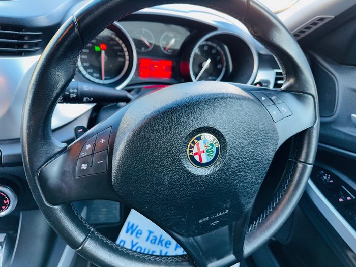 2014 Alfa Romeo Giulietta Progression Series 0 Grey