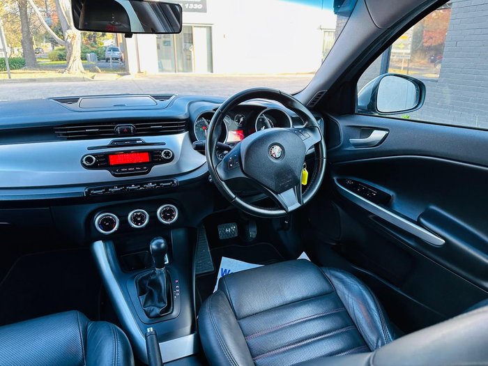2014 Alfa Romeo Giulietta Progression Series 0 Grey