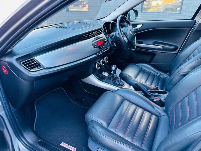 2014 Alfa Romeo Giulietta Progression Series 0 Grey