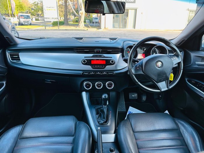 2014 Alfa Romeo Giulietta Progression Series 0 Grey
