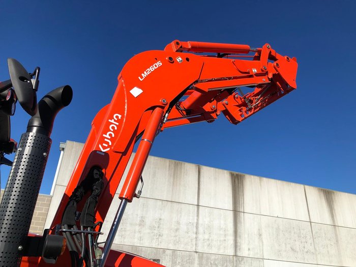 0 Kubota M7-132S-50-T2 Std 50K Deluxe Fel Stock Unit Price Drop Orange