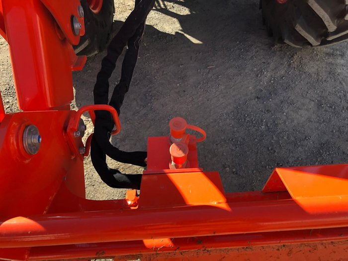 0 Kubota M7-132S-50-T2 Std 50K Deluxe Fel Stock Unit Price Drop Orange