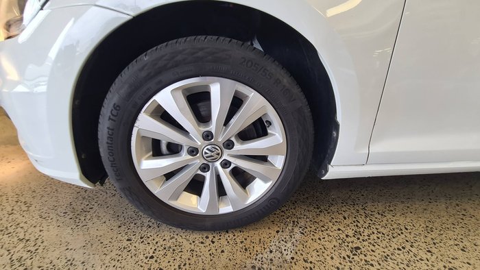2019 VOLKSWAGEN GOLF 110 TSI TRENDLINE