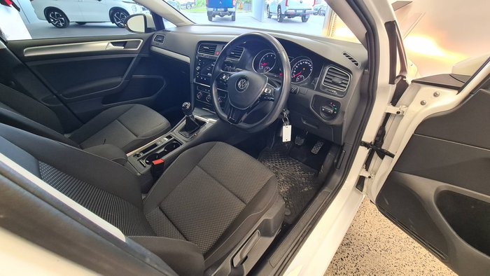 2019 VOLKSWAGEN GOLF 110 TSI TRENDLINE