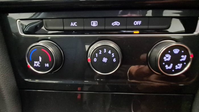2019 VOLKSWAGEN GOLF 110 TSI TRENDLINE