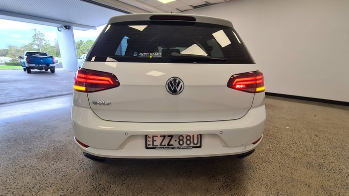 2019 VOLKSWAGEN GOLF 110 TSI TRENDLINE