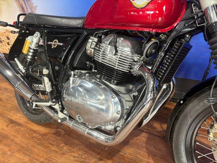 2024 Royal Enfield INTERCEPTOR 650 E5 CHROME