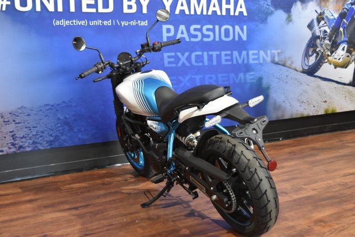 2025 Royal Enfield GUERILLA 450 Blue