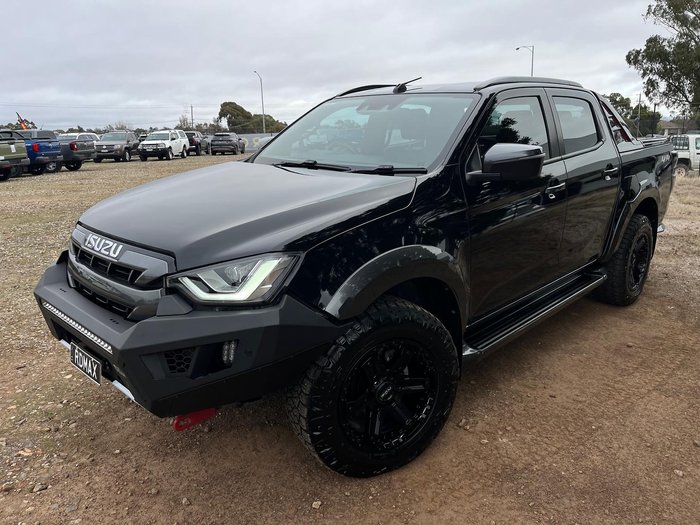 2022 Isuzu D-MAX X-TERRAIN MY23 4X4 Dual Range Basalt Black
