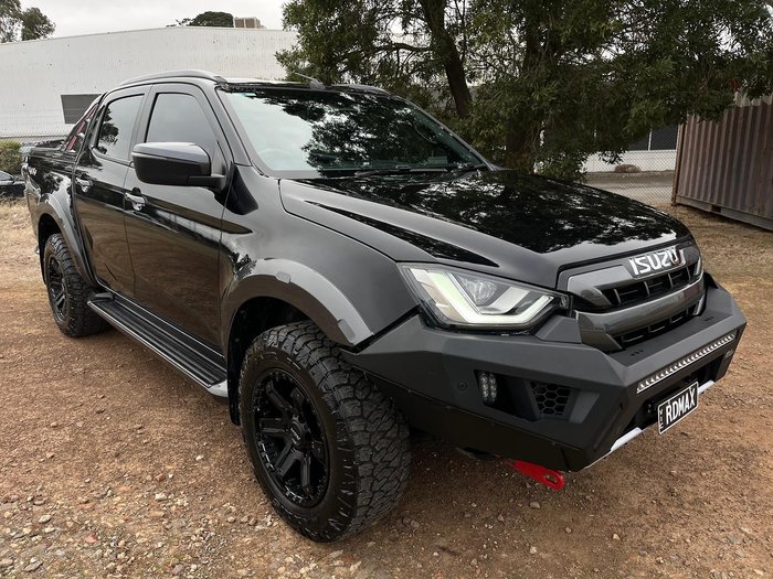 2022 Isuzu D-MAX X-TERRAIN MY23 4X4 Dual Range Basalt Black