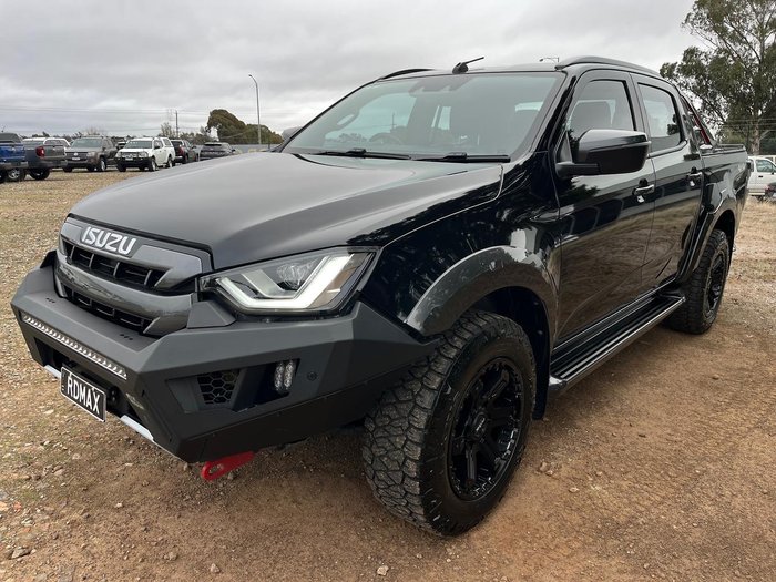 2022 Isuzu D-MAX X-TERRAIN MY23 4X4 Dual Range Basalt Black