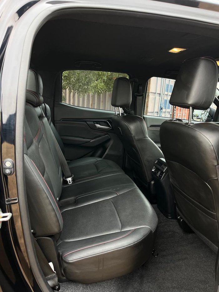 2022 Isuzu D-MAX X-TERRAIN MY23 4X4 Dual Range Basalt Black