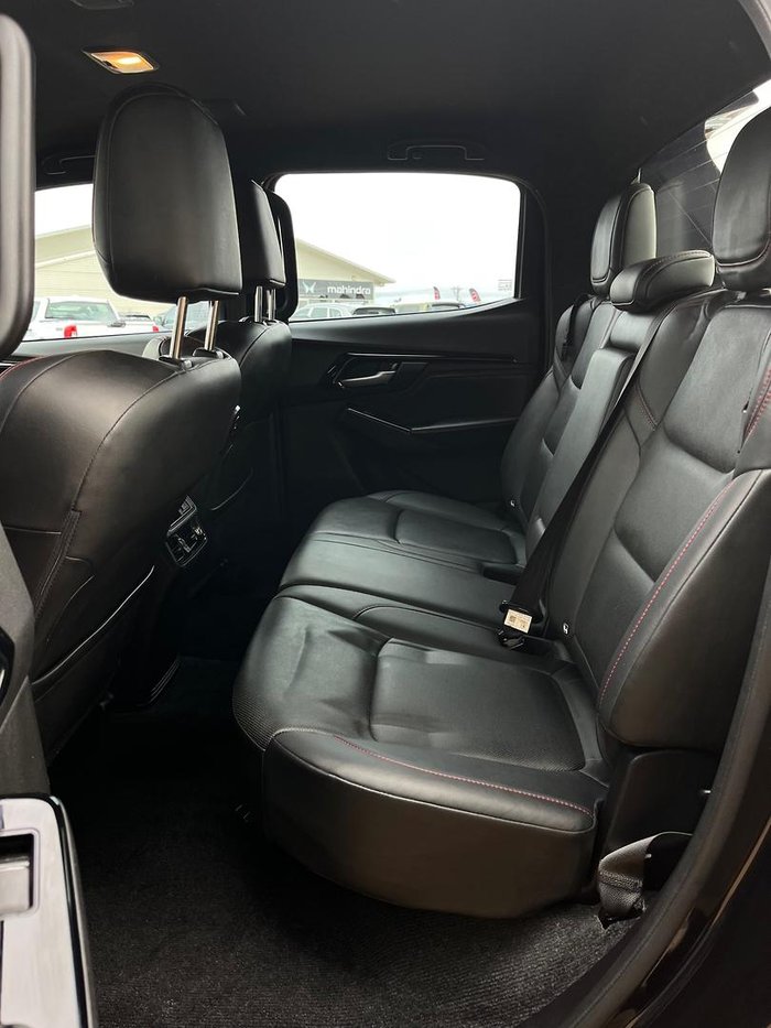 2022 Isuzu D-MAX X-TERRAIN MY23 4X4 Dual Range Basalt Black