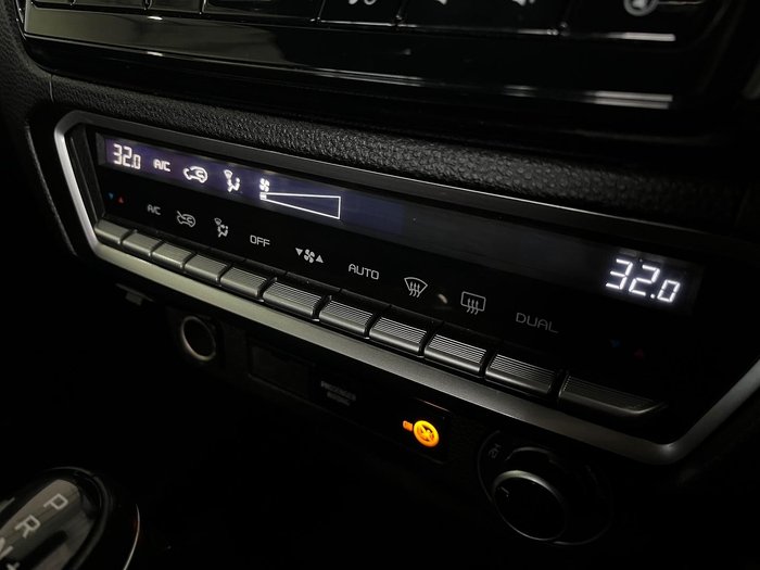 2022 Isuzu D-MAX X-TERRAIN MY23 4X4 Dual Range Basalt Black