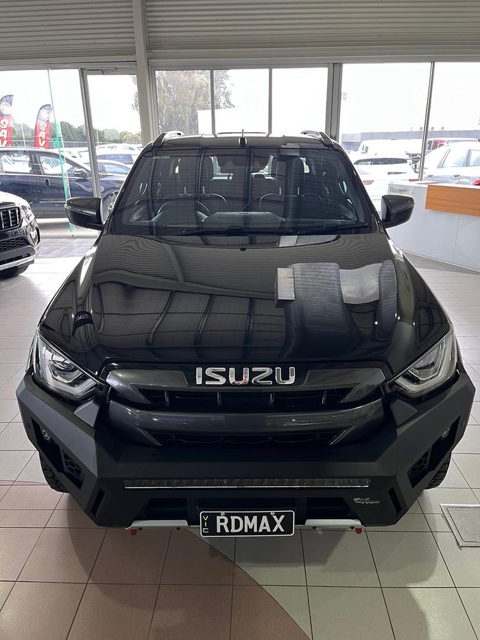 2022 Isuzu D-MAX X-TERRAIN MY23 4X4 Dual Range Basalt Black