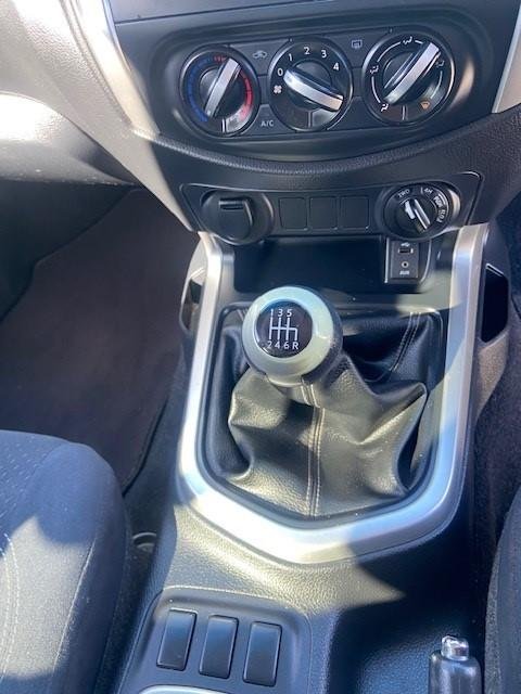 2015 Nissan Navara RX