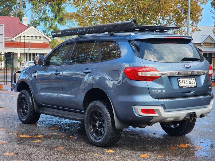 2015 Ford Everest Trend