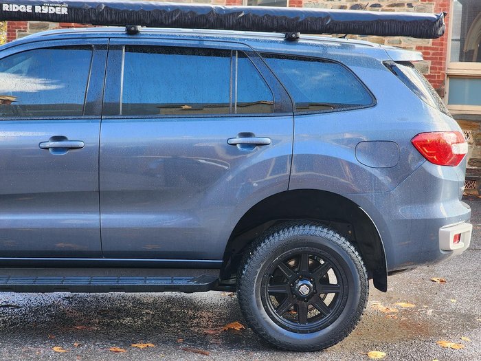 2015 Ford Everest Trend