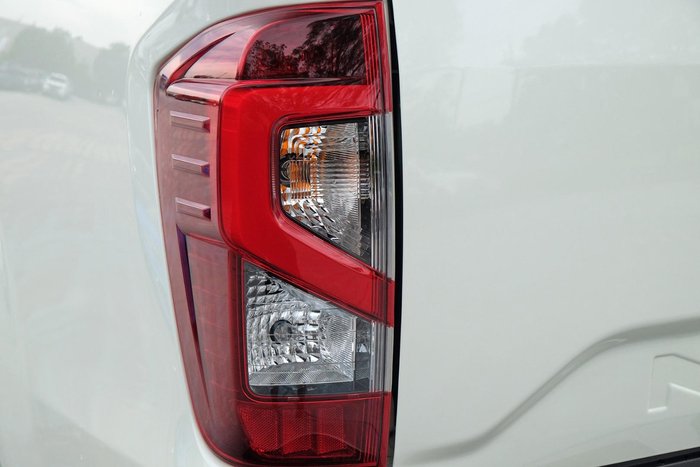 2021 Nissan Navara ST-X D23 MY21 4X4 Dual Range White Pearl