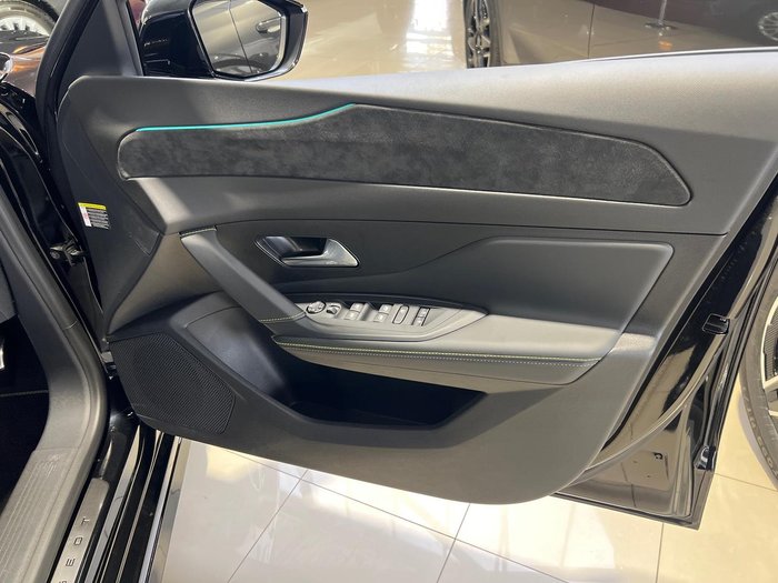 2025 Peugeot 308 GT Hybrid