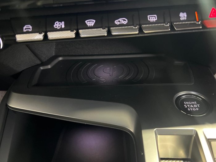 2025 Peugeot 308 GT Hybrid