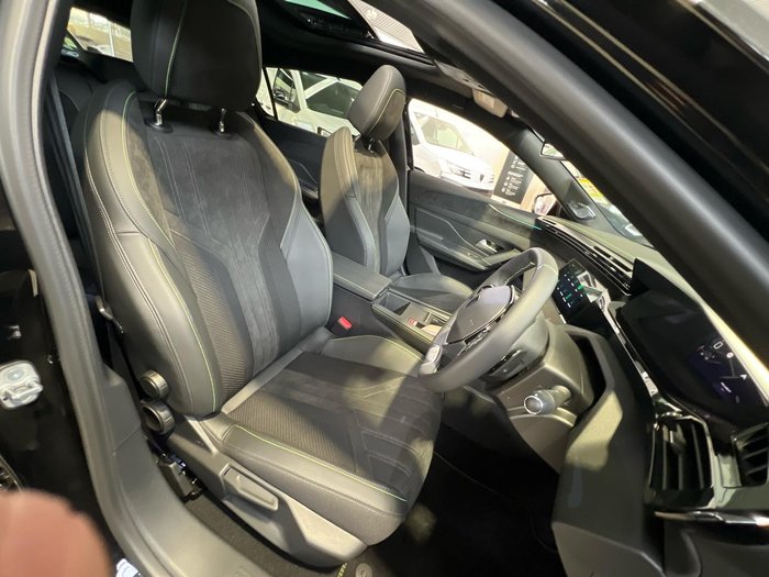 2025 Peugeot 308 GT Hybrid