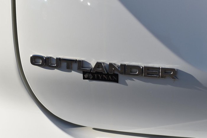 2023 Mitsubishi Outlander LS ZM MY23 White