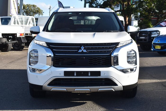 2023 Mitsubishi Outlander LS ZM MY23 White