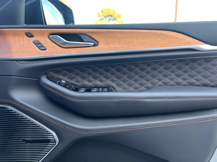 2022 Jeep Grand Cherokee L Summit Reserve