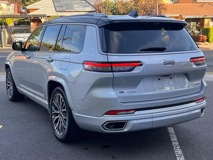 2022 Jeep Grand Cherokee L Summit Reserve