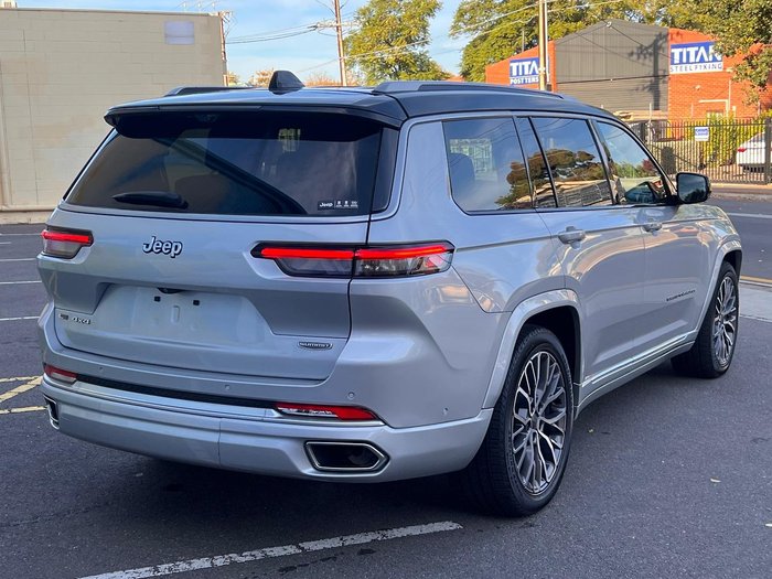 2022 Jeep Grand Cherokee L Summit Reserve