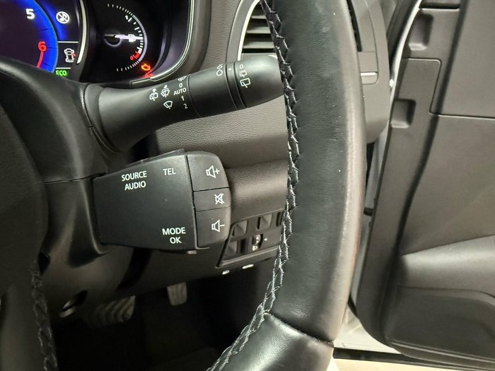 2017 Renault Koleos Zen HZG Solid White