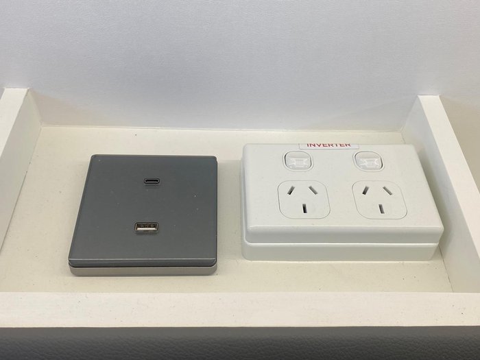 2025 JB Caravans 16' Gator Off Road Hybrid