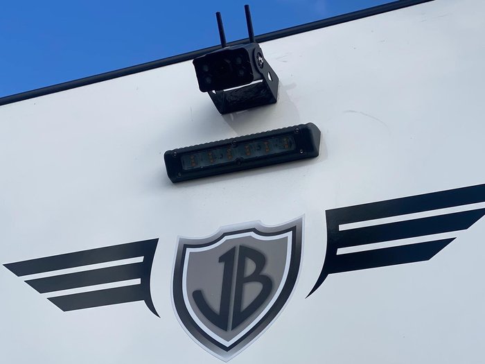 2025 JB Caravans 16' Gator Off Road Hybrid